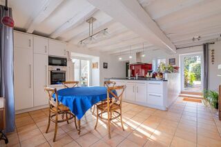  Maison à vendre 9 pièces 180 m²