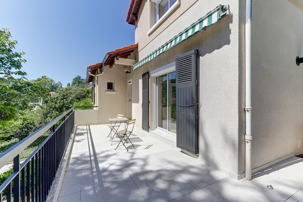 Maison familiale Ceyrat, 140 m², 6 pièces, 5 chambres, 2 terrasses, terrain 1 036 m²