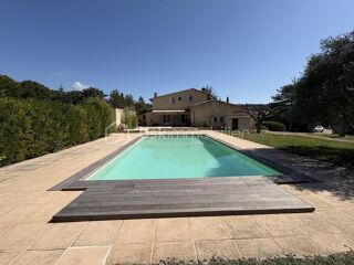  Villa  vendre 7 pices 180 m