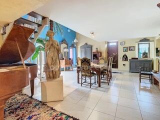  Maison à vendre 8 pièces 223 m²