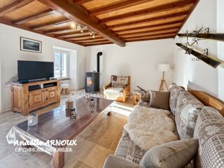  Maison � vendre 7 pi�ces 247 m�