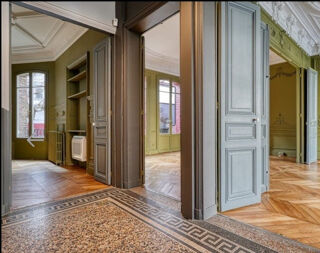  H�tel Particulier � vendre 15 + pi�ces 593 m� Paris 17eme arrondissement