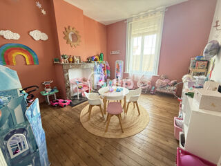 Maison � vendre 10 pi�ces 223 m�