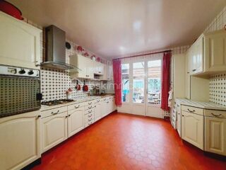  Maison � vendre 8 pi�ces 207 m�