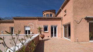  Maison à vendre 6 pièces 194 m²