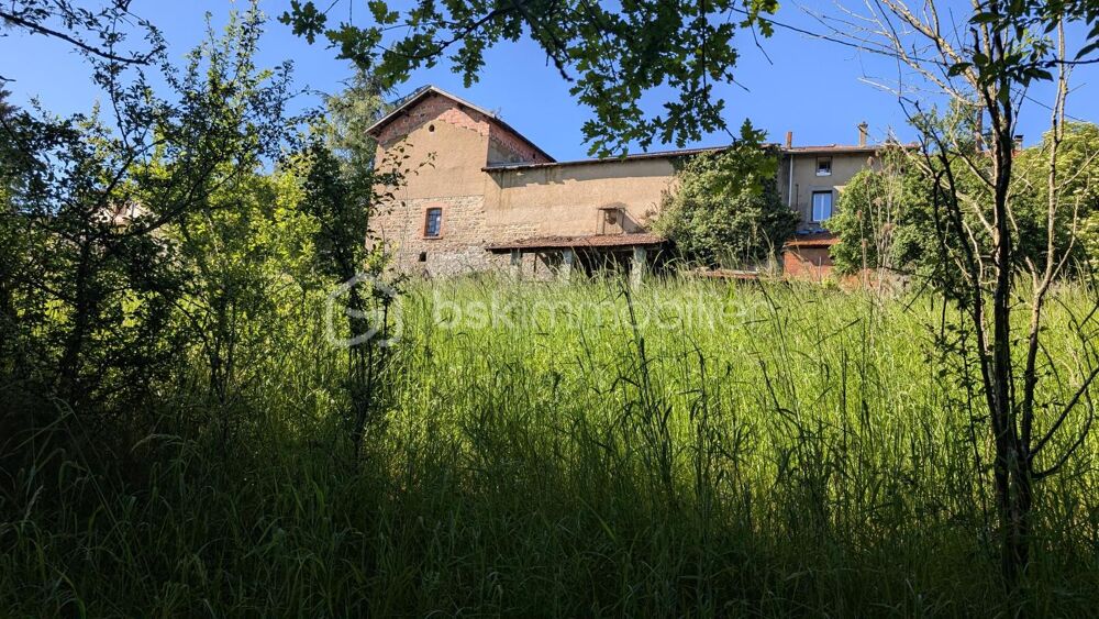 Vente Maison Ferme en U - 138 m² habitables, 4 chambres, jardin et grange Souzy