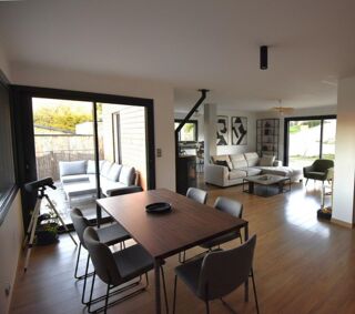  Maison � vendre 5 pi�ces 130 m�