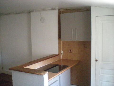   Appartement de 35m2 � louer sur Villefranche sur Saone Appartement - 2 pi�ce(s) - 35 m�
