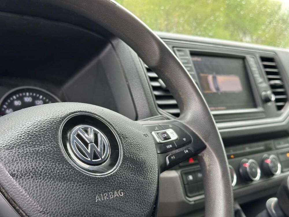 Crafter VAN II 2.0 TDI 102 30 L3H3 BUSINESS LINE PRIX TTC 2019 occasion 78240 Chambourcy