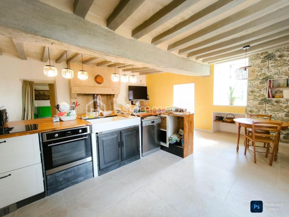  vendre  Proprit/chteau Vaiges (53480)