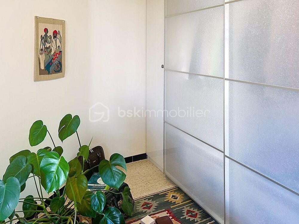 Vente Appartement TOULON –Champs de mars - T3 lumineux 60 m² rénové – 2 chambres – Ascenseur Toulon