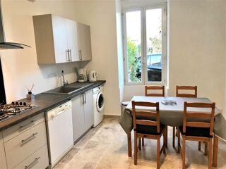  Appartement à louer 2 pièces 44 m² Hyeres