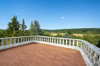  Maison à vendre 8 pièces 190 m²