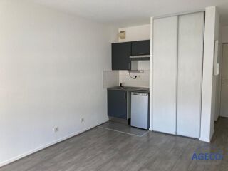  Appartement à louer 1 pièce 21 m²