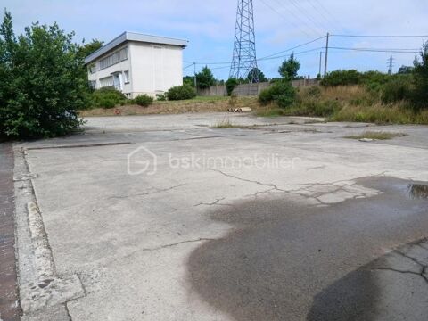 Terrain commercial viabilisé et constructible de 1 200 m2 17500 61270 Rai