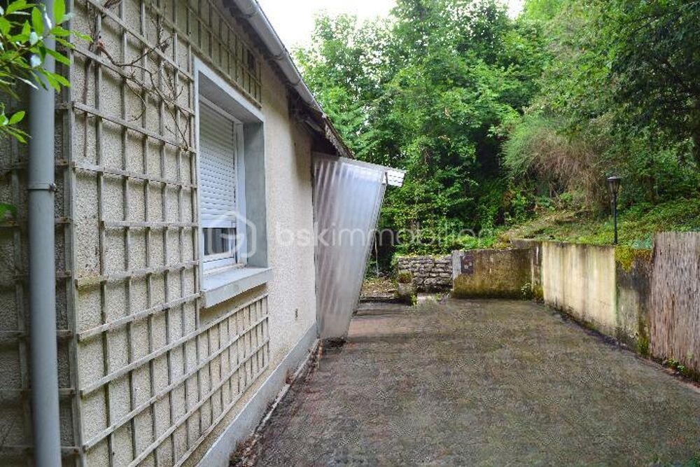 En exclusivité À vendre : Maison élevée sur sous-sol dans un quartier calme