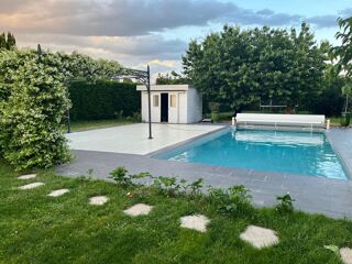 Maison � vendre 7 pi�ces 204 m�