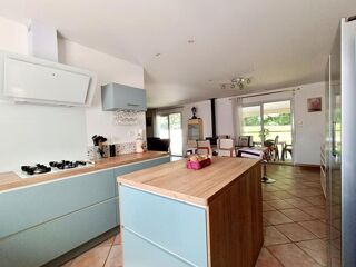  Maison  vendre 6 pices 165 m