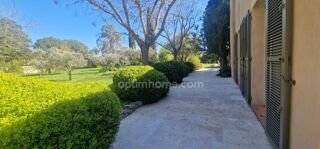  Villa à vendre 6 pièces 210 m²