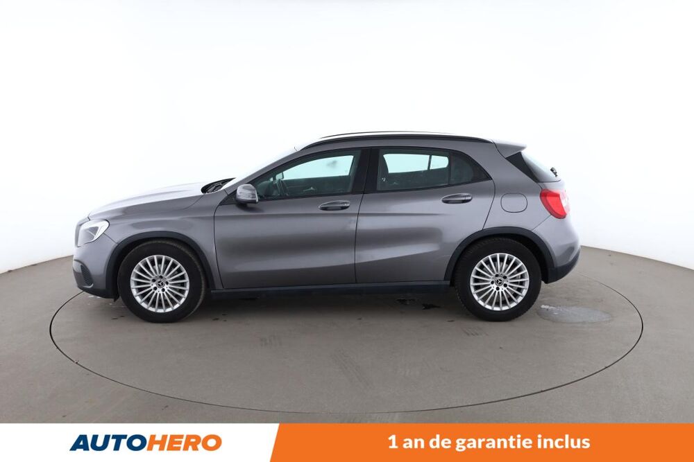 Classe GLA 200 Intuition 7G-DCT 156 ch 2017 occasion 92130 Issy-les-Moulineaux