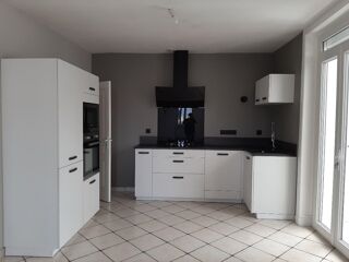  Villa  vendre 4 pices 100 m