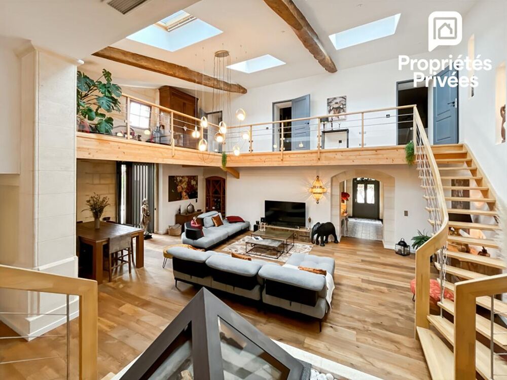 Vente Maison Maison en pierre 215 m² avec piscine et carrière, Cambes proche Bordeaux Cambes