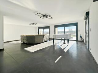  Propri�t�/ch�teau � vendre 12 pi�ces 390 m�