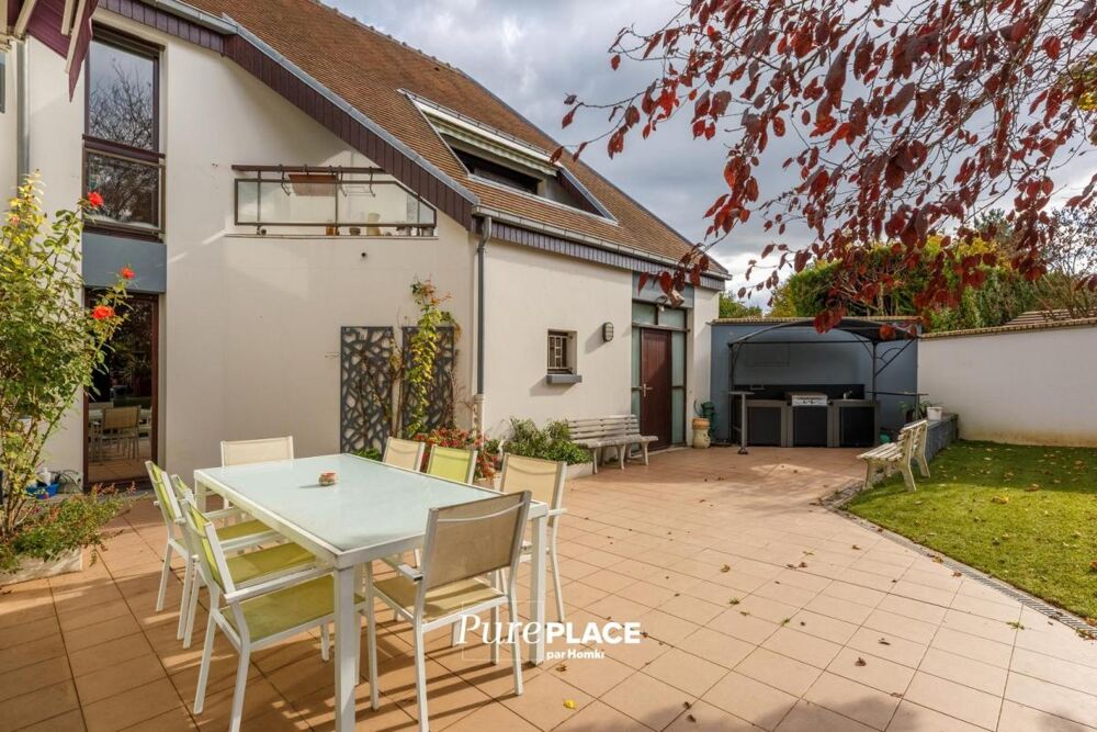 Vente Maison Maison/Villa T8 de 250 m² à Pontoise 95300 Pontoise