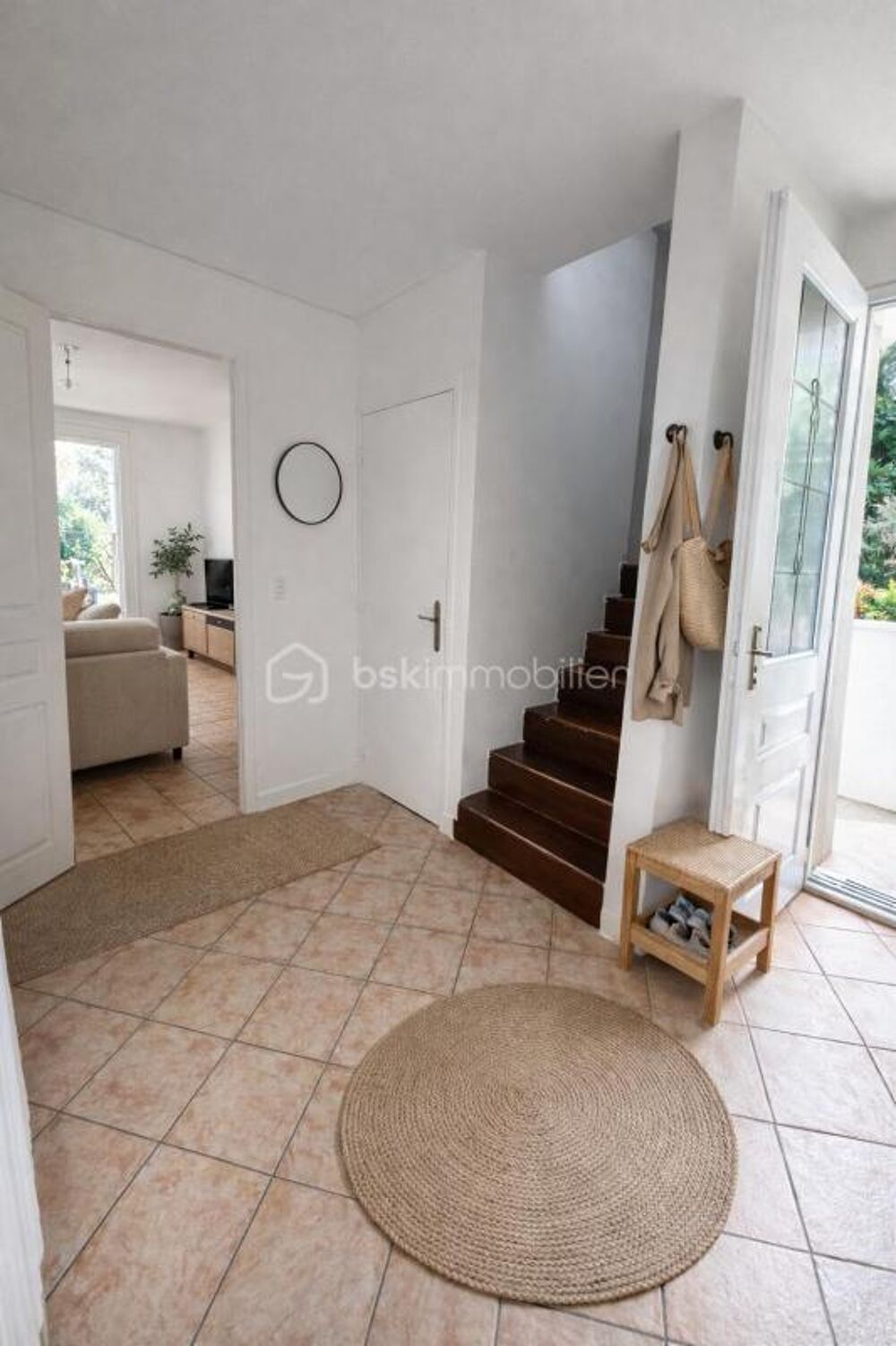 Maison familiale avec sous-sol - Fort potentiel Centre ville  Lieusaint