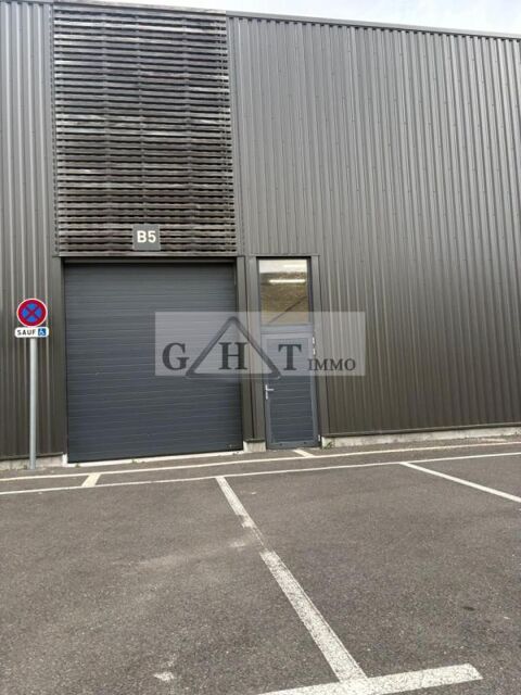   ENTREPOT 278 M² A LOUER SAINT FARGEAU 