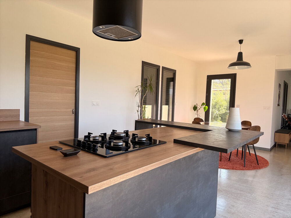 � vendre  Villa Saint-Mathieu-de-Tr�viers (34270)