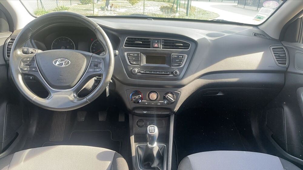 i20 II 1.2 75 Initia - Premi&egrave;re main 2019 occasion 76330 Petiville
