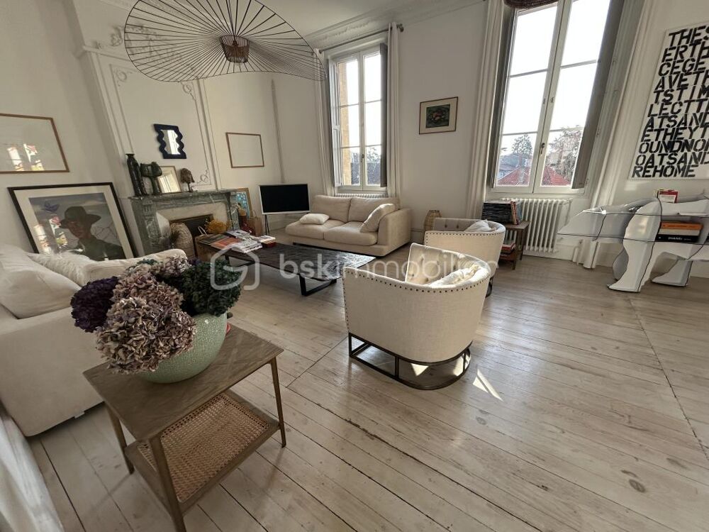 MAGNIFIQUE APPARTEMENT DUPLEX - 6 CHAMBRES -