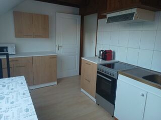  Appartement à louer 4 pièces 80 m²
