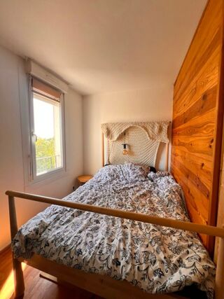  Appartement à louer 1 pièce 34 m²