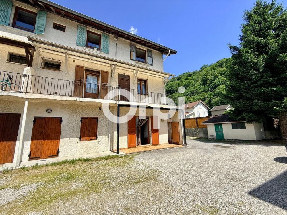 À vendre  Duplex de 95 m² avec garage, atelier et jardin  Secteur mairie de Villard-Bonnot