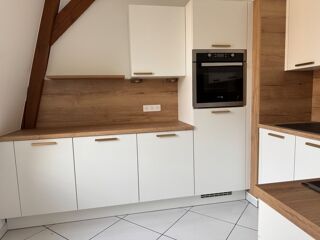  Appartement à louer 3 pièces 78 m²