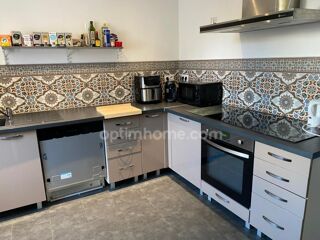  Immeuble à vendre 210 m²