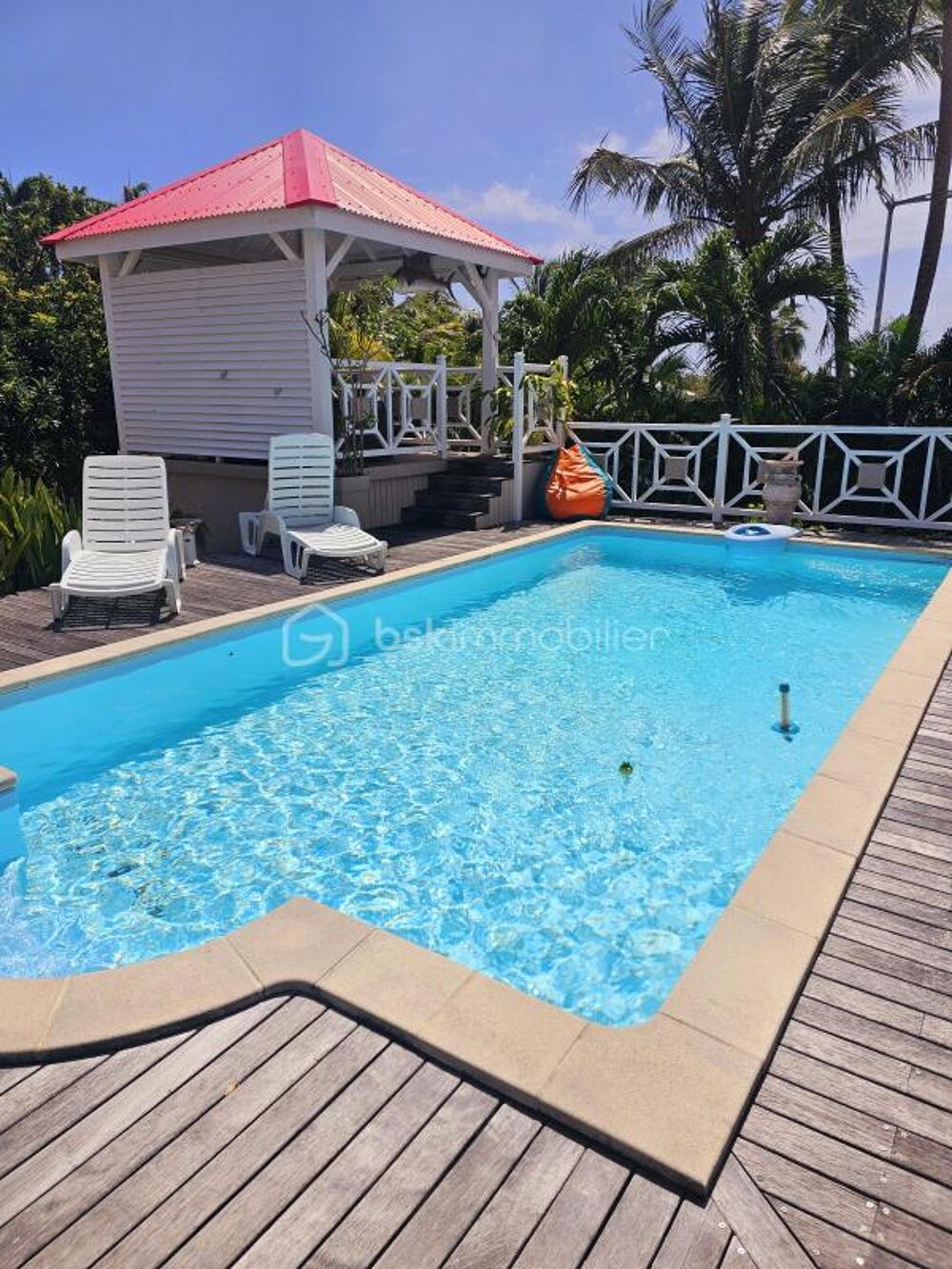 à vendre  Propriété/château Saint-François (97118)