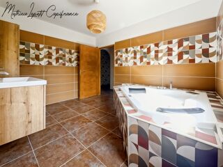  Maison à vendre 9 pièces 315 m²