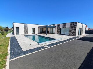  Maison � vendre 7 pi�ces 222 m�