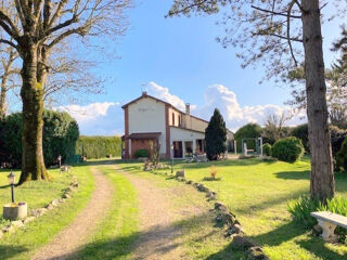  Propri�t�/ch�teau � vendre 7 pi�ces 148 m�