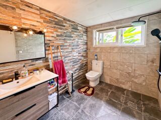  Maison � vendre 5 pi�ces 220 m�