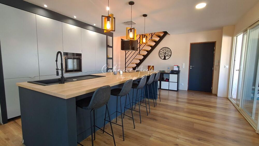 Vente Maison Maison Lespignan 5 pièce(s) 115 m2 Lespignan