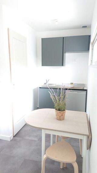  Appartement à louer 1 pièce 17 m² Pessac