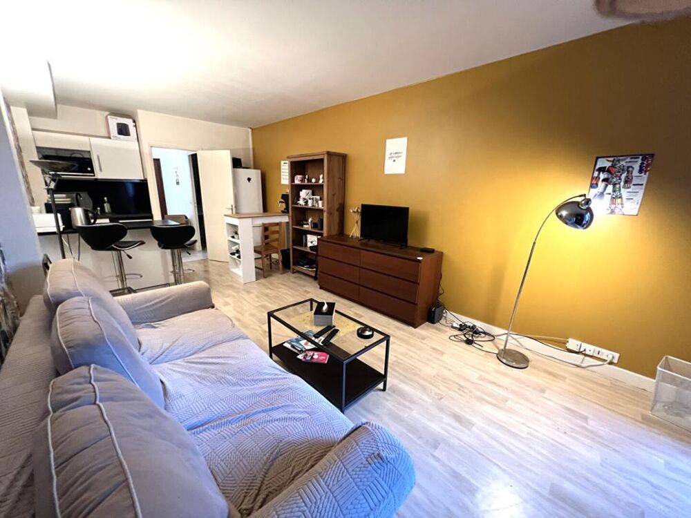Studio au Chesnay Résidence Concorde de Parly 2 - Bon état - Idéal investissement
