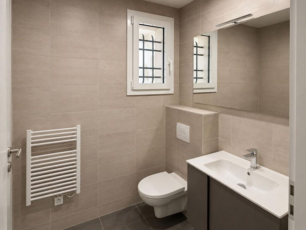 à vendre  Appartement Villeneuve-Loubet (06270)