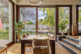  Maison  vendre 8 pices 250 m