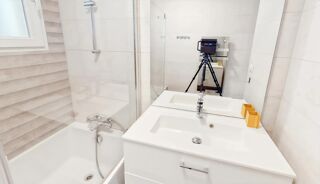  Appartement � vendre 5 pi�ces 85 m�