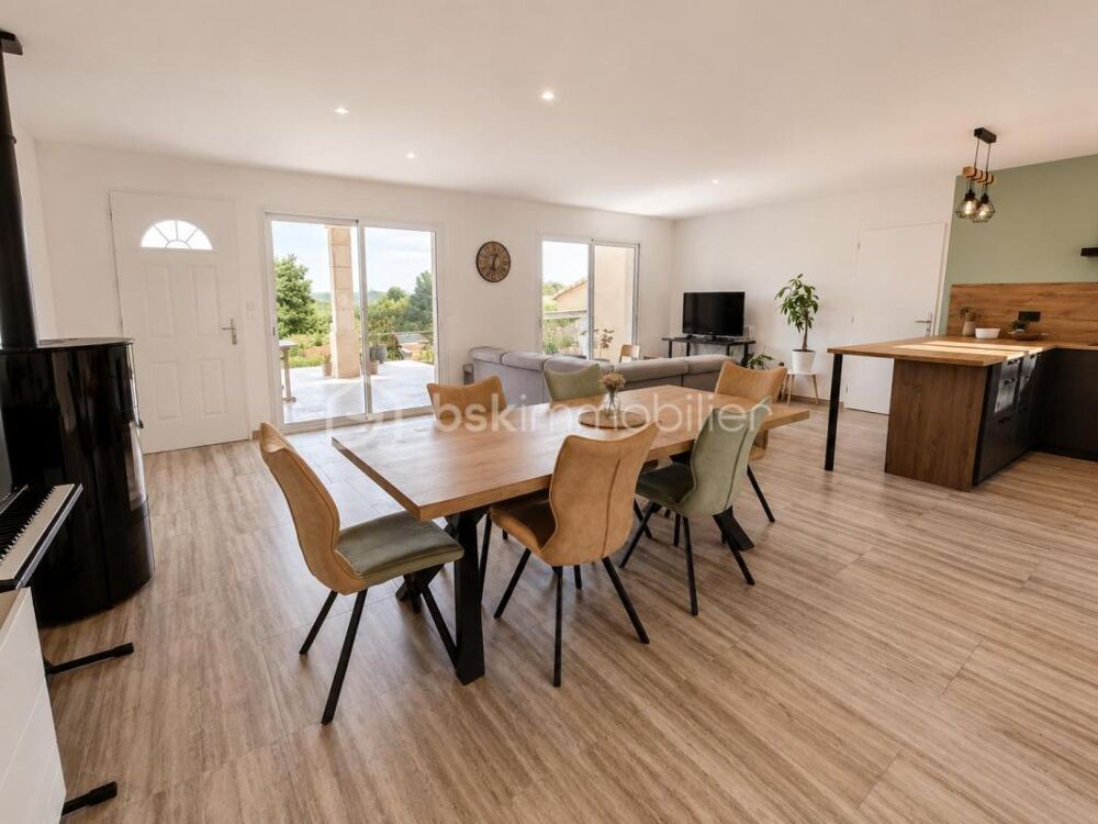 SAINT-MONTAN  Maison de plain-pied de 115 m² avec 4 chambres sur un terrain de 1 127 m²